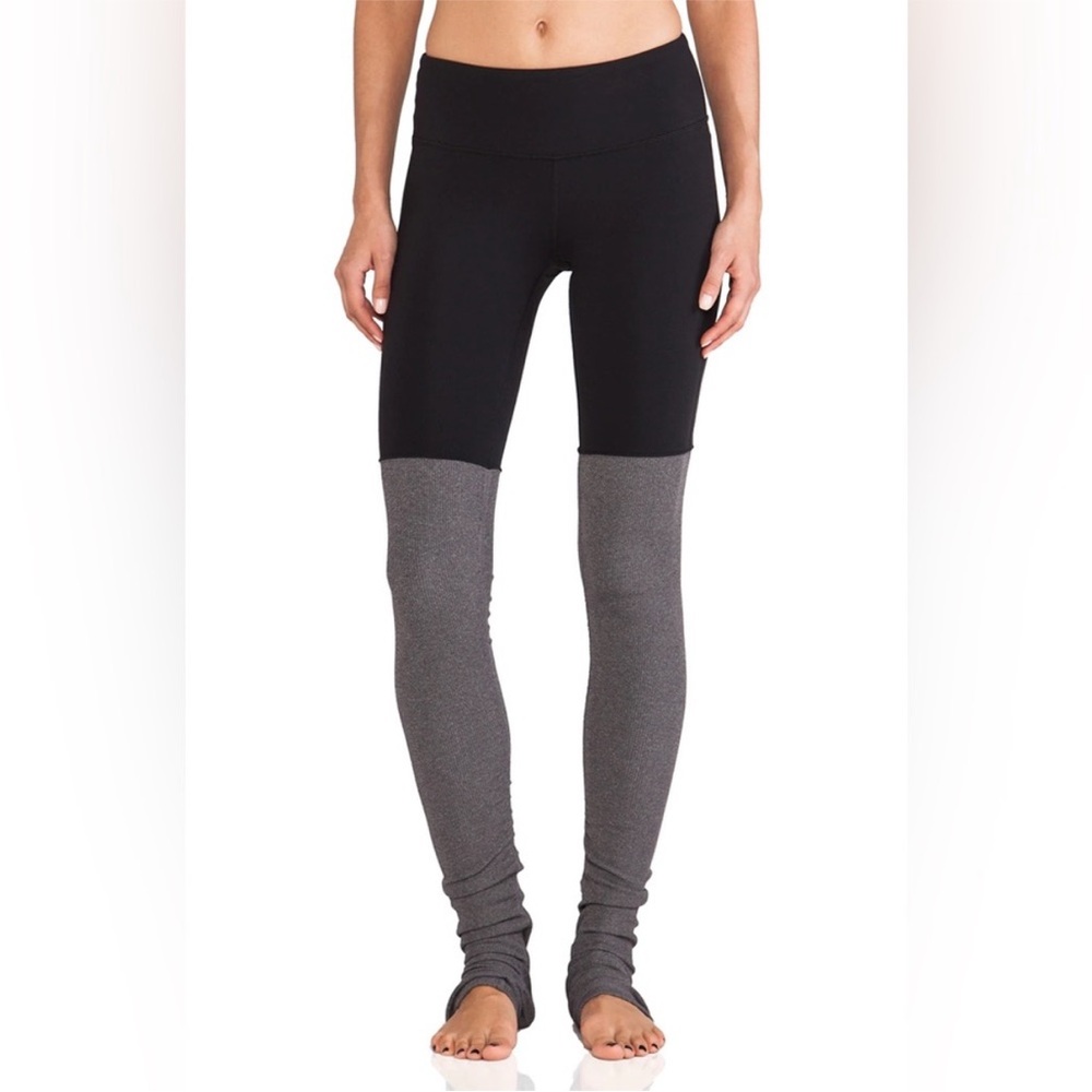 ALO black and grey goddess leggings - size small